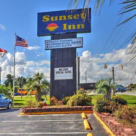 ג'קסונוויל Sunset Inn מראה חיצוני תמונה